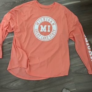 Long sleeve shirt